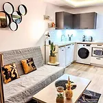 Centre 2-bed & Garage 5min Croisette *
